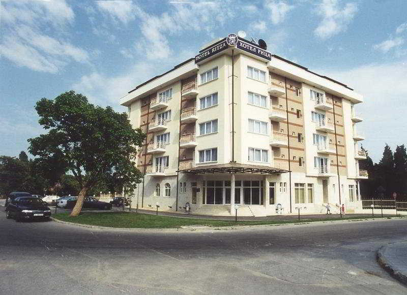 Apartcomplex Ritza Aziz Konstantin ve Elena Dış mekan fotoğraf