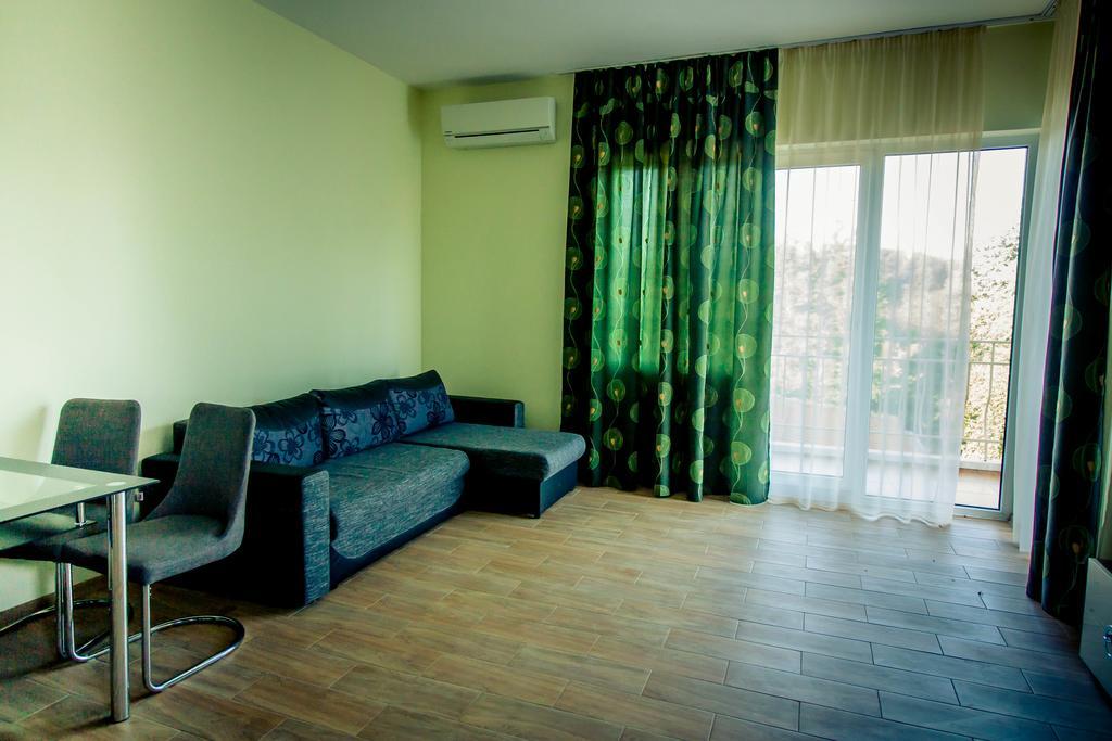 Apartcomplex Ritza Aziz Konstantin ve Elena Dış mekan fotoğraf